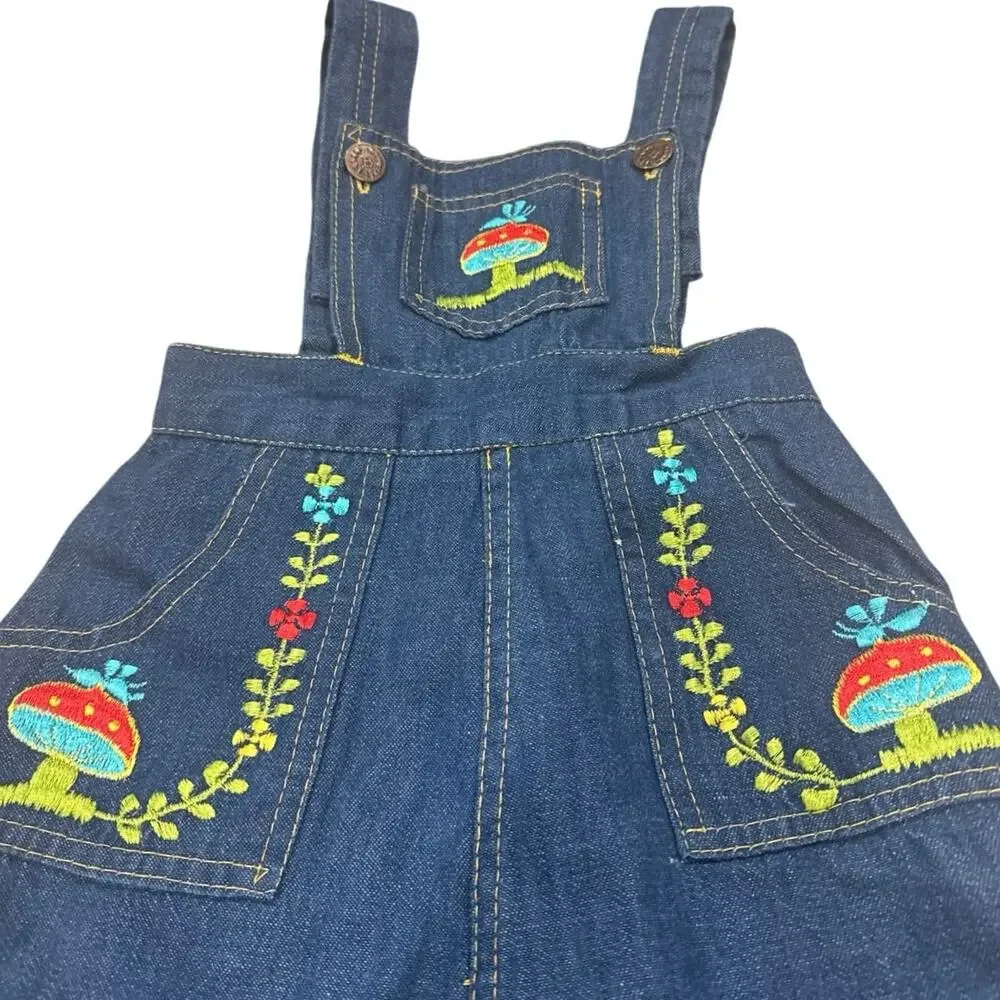 Vintage charming 90s